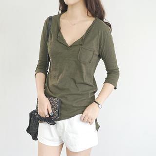 Open-placket 3/4-sleeve Top