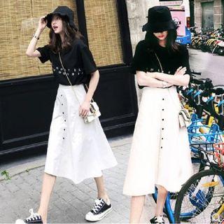 Set: Elbow-sleeve Lettering T-shirt + Midi A-line Skirt