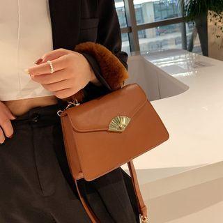 Fluffy Grip Crossbody Bag