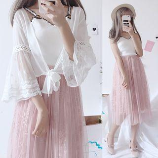 Camisole / Pleated Midi Skirt / Light Jacket