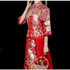 Traditional Chinese Elbow-sleeve Maxi Wedding Dress