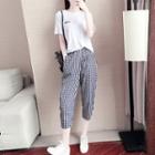 Set: Short-sleeve T-shirt + Cropped Plaid Pants