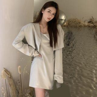 Plain Sleeveless Dress / Cropped Blazer