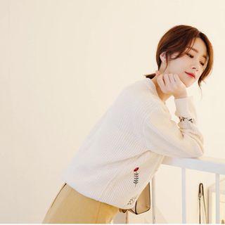 Embroidered Waffle-knit Cardigan