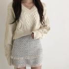 Bow-back Cropped Sweater / Tweed Tasseled Mini A-line Skirt