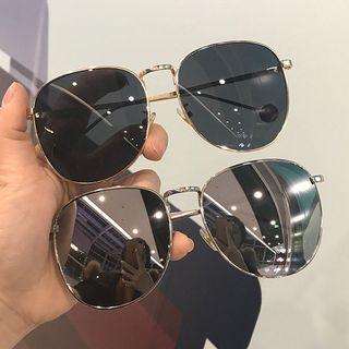 Retro Oversized Metal Frame Sunglasses