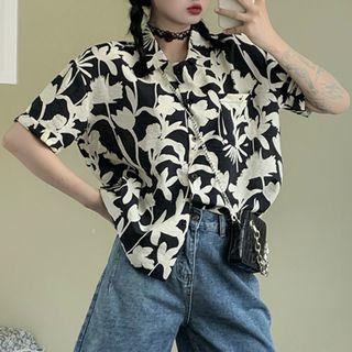 Printed Oversize Short-sleeve Shirt + High-waist Button Denim Shorts
