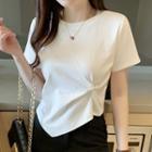 Short-sleeve Twist-front Irregular T-shirt