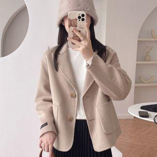 Button-up Cropped Blazer