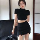 Short-sleeve Crop Knit Top / Mini Skirt