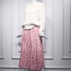 Cable-knit Sweater / Floral Print Midi A-line Skirt