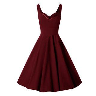 Sleeveless Sweetheart Neckline Dress