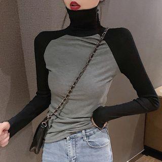 Turtleneck Raglan Long-sleeve T-shirt