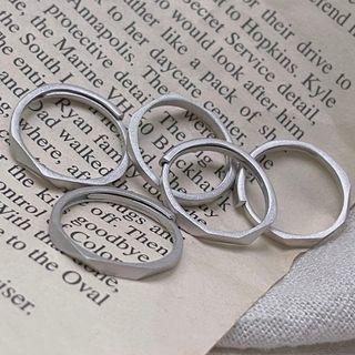 Geometric Matte Alloy Ring