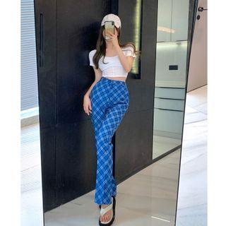 Short-sleeve Plain Cropped T-shirt / High-waist Plaid Boot-cut Pants