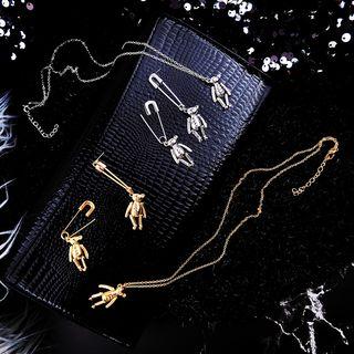 Necklace / Ear Stud / Brooch