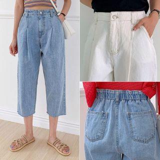 Pleated Cropped Wide-leg Jeans
