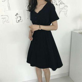 V-neck Short-sleeve A-line Dress Black - One Size