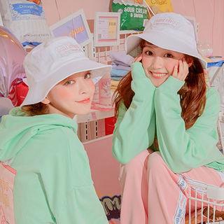 Aiai Chuu Lettering Cotton Bucket Hat