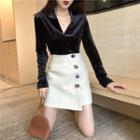 Buttoned Slim-fit Skirt