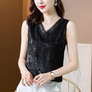 Sleeveless V-neck Floral Pattern Blouse