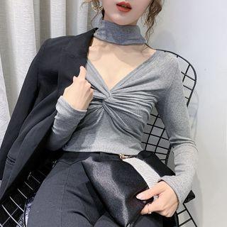 Long-sleeve Choker Twisted Plain Top