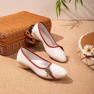 Chunky-heel Hanfu Shoes