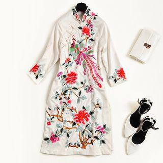 Elbow-sleeve Embroidered Mini Qipao Dress