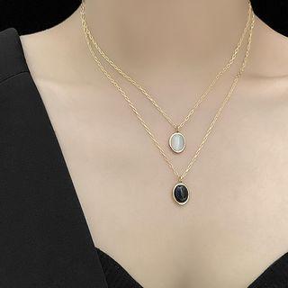 Oval Pendant Necklace