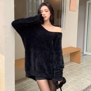 Oversize Cold-shoulder Fluffy Top