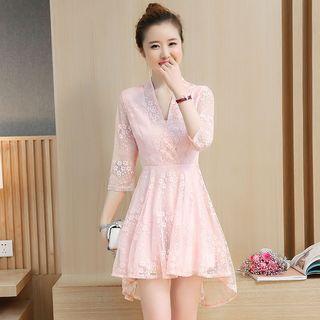 V-neck 3/4-sleeve A-line Lace Party Dress