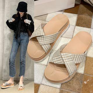 Platform Houndstooth Sandals