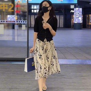 Set: Elbow-sleeve Knit Top + Print Midi A-line Skirt