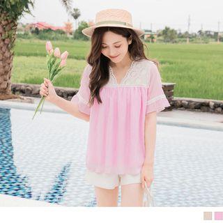 Eyelet Panel Embroidered Short-sleeve Ruffle Top