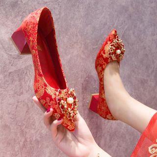 Block Heel Floral Embroidered Pumps
