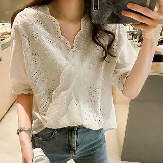 Elbow-sleeve Eyelet Lace Top