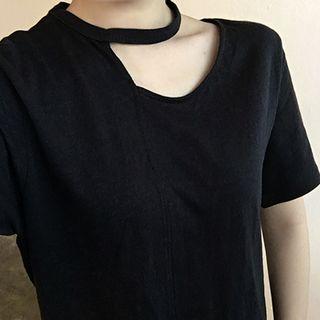 Plain Cutout Short-sleeve Top