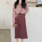 V-neck Sweater / Elastic Waist Midi Skirt