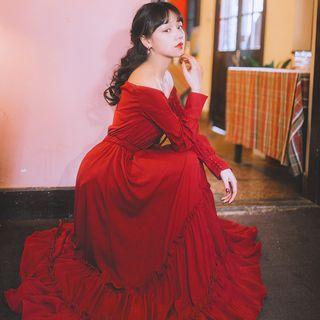 Off-shoulder Ruffled Plain Maxi Dress