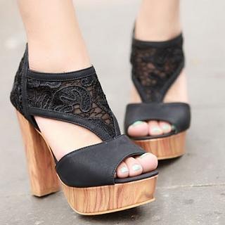 Platform Lace Sandals