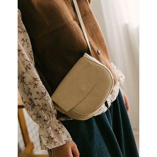 Tassel Saddle Shoulder Bag One Size