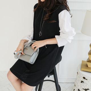 Contrast-sleeve Shift Dress