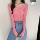Frilled Trim Cropped Knit Top