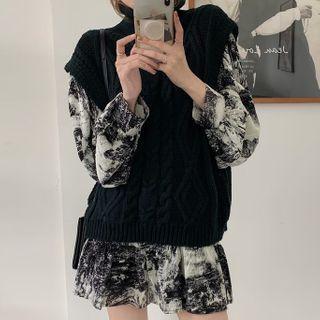 Long-sleeve Splash Print Mini Dress / Cable Knit Turtleneck Sweater Vest