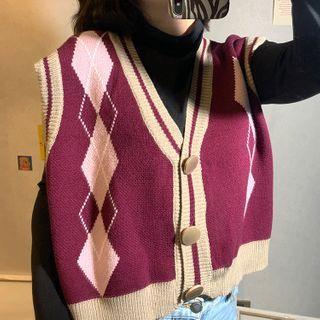 Argyle Button-up Sweater Vest / Long-sleeve Mock-neck T-shirt