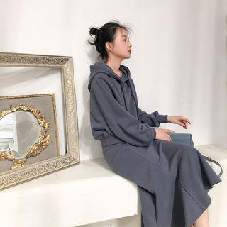 Plain Hoodie / Midi Mermaid Pencil Skirt