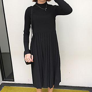 Pleated Strappy Chiffon Dress
