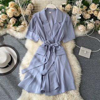 Collared Short-sleeve Tie-waist A-line Dress