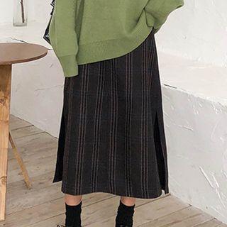Embroidered Sweater / Plaid A-line Midi Skirt