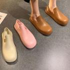 Plain Round-toe Sandals